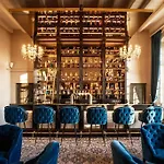 Abbaye De Villeneuve Hotel