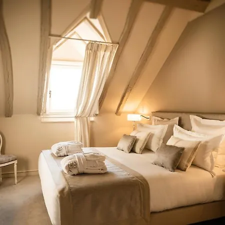 Abbaye De Villeneuve מלון