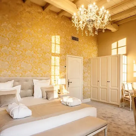 Abbaye De Villeneuve Отель 4*