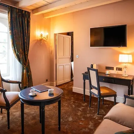 Abbaye De Villeneuve מלון