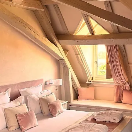 מלון Abbaye De Villeneuve 4*