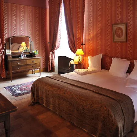 Abbaye De Villeneuve מלון Les Sorinières