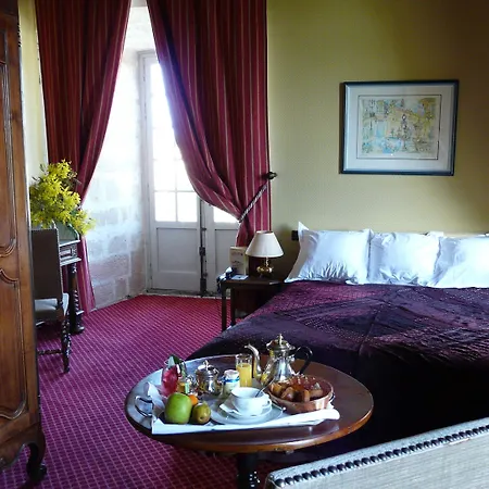Abbaye De Villeneuve 호텔 4*