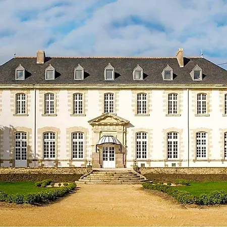 L'abbaye De Villeneuve Hotel 4*
