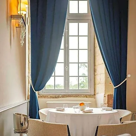 Abbaye De Villeneuve 4*