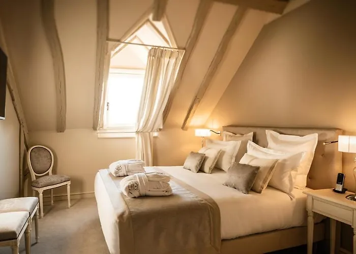 Abbaye De Villeneuve Hotel