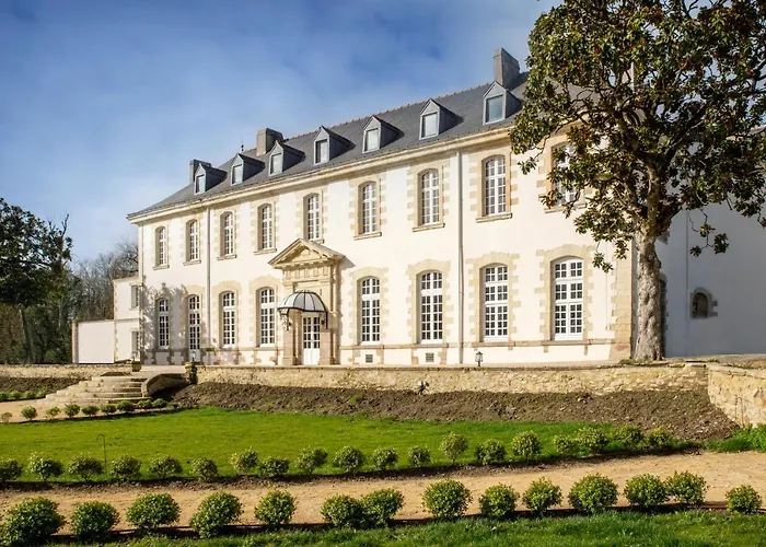 Abbaye De Villeneuve Hotel