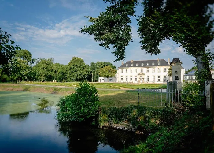 Abbaye De Villeneuve 4* Les Sorinieres