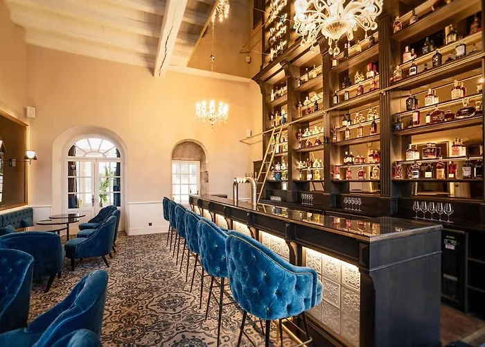 Abbaye De Villeneuve